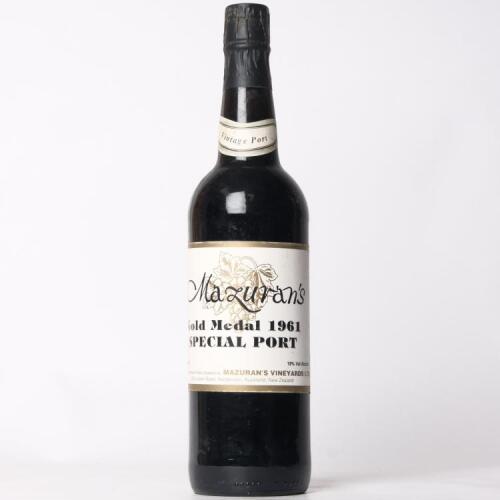 (1) 1961 Mazuran's Gold Medal Special Port, West Auckland