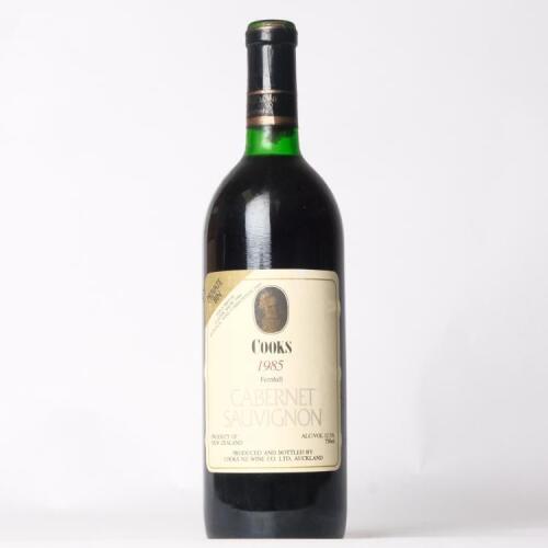 (1) 1985 Cooks Fernhill Cabernet Sauvignon, Hawkes Bay