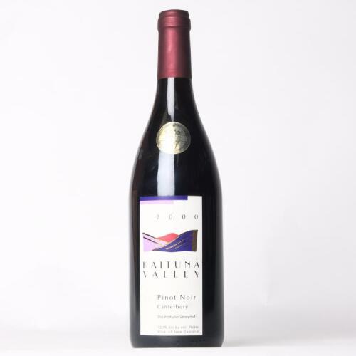 (1) 2000 Kaituna Valley Pinot Noir, North Canterbury