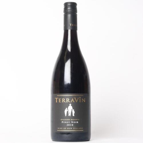 (1) 2010 Terravin Hillside Reserve Pinot Noir, Marlborough