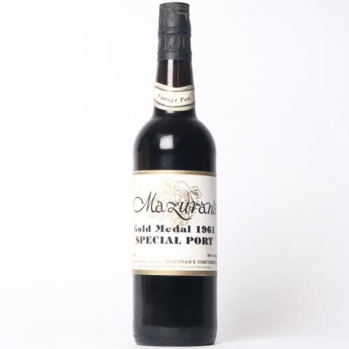 (1) 1961 Mazuran's Gold Medal Special Port, West Auckland