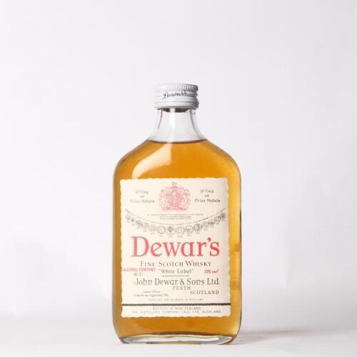 (1) Dewar's White Label Fine Scotch Whisky 375ml 42.3% abv, Scotland