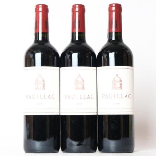 (3) 2015 Chateau Latour Pauillac de Latour, Pauillac