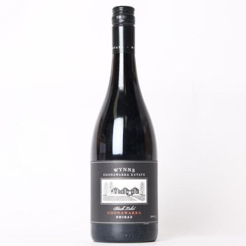 (1) 2013 Wynns Black Label Shiraz, Coonawarra SA