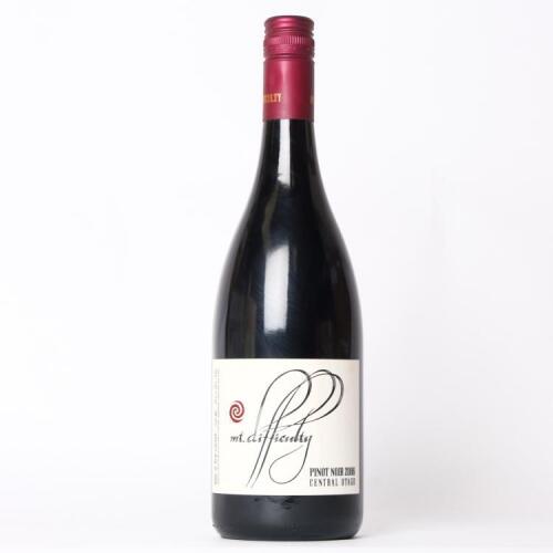 (1) 2006 Mt Difficulty Pinot Noir, Bannockburn