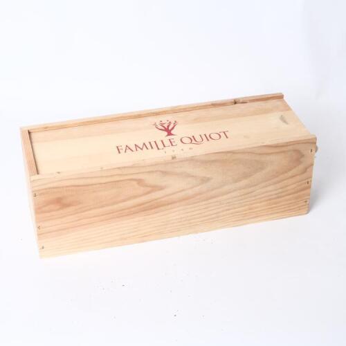 (1) 2010 Domaine du Vieux Lazaret Chateauneuf du Pape 1500ml
