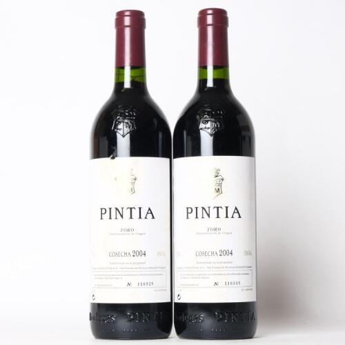 (2) 2004 Vega Sicilia 'Pintia', Toro