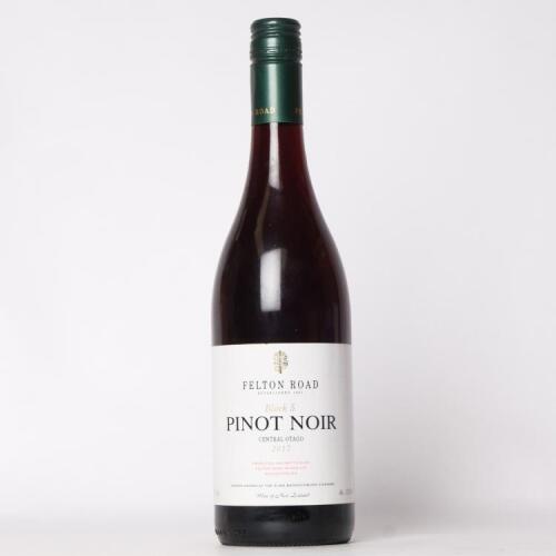 (1) 2017 Felton Road Block 5 Pinot Noir, Bannockburn