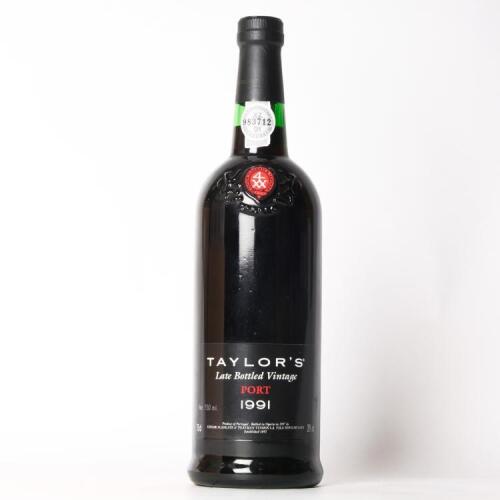(1) 1991 Taylors Late Bottled Vintage Port, Oporto