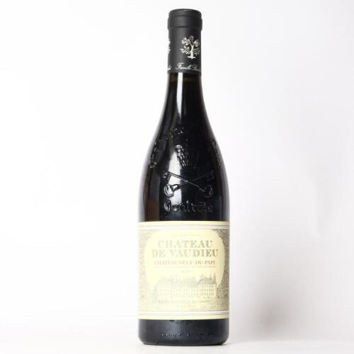 (1) 2017 Chateau de Vaudieu Chateauneuf du Pape