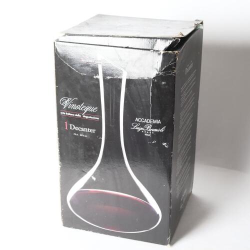 (1) Accademia Vinoteque Decanter