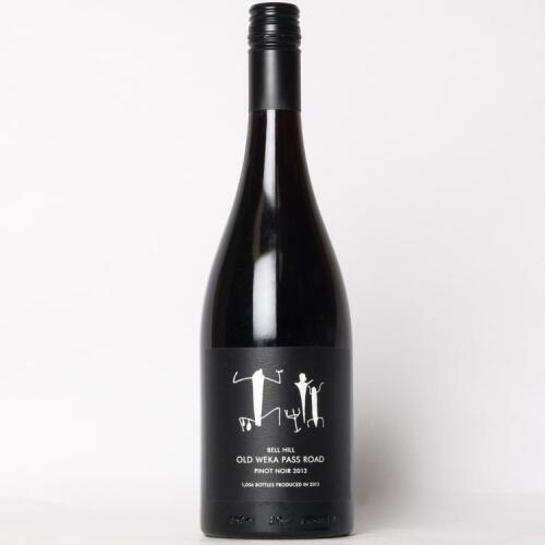 (1) 2013 Bell Hill Old Weka Pass Pinot Noir, Waikari