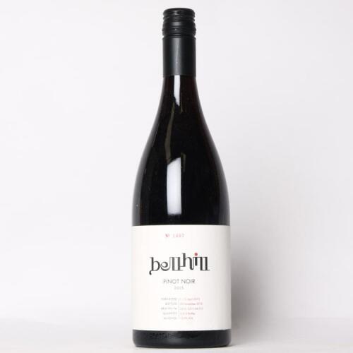 (1) 2015 Bell Hill Pinot Noir, Waikari