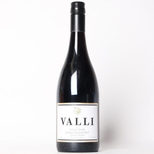 (1) 2013 Valli Vineyard Pinot Noir, Bendigo