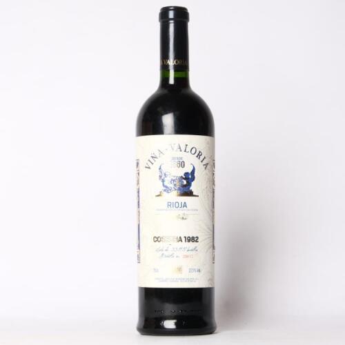 (1) 1982 Bodegas Valoria 'Vina Valoria' Tinto Cosecha Rioja