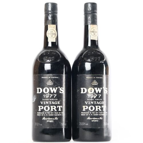 (2) 1977 Dow's Vintage Port, Oporto