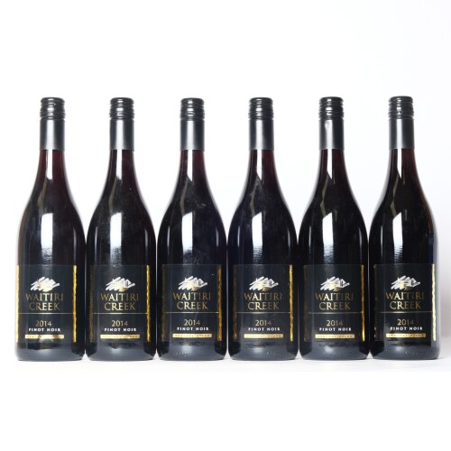 (6) 2014 Waitiri Creek Pinot Noir, Central Otago