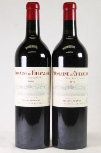 (2) 2010 Domaine de Chevalier, Pessac Leognan