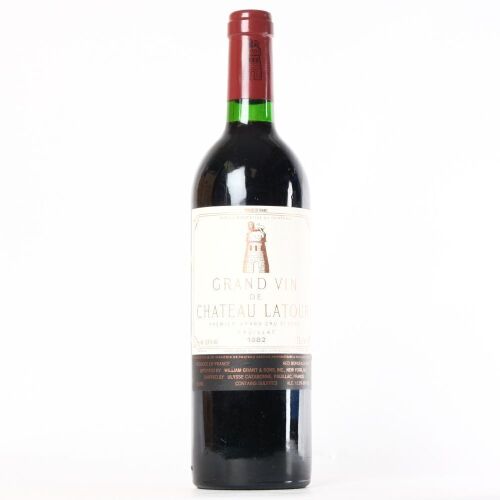 (1) 1982 Chateau Latour 1er Cru Classe, Pauillac