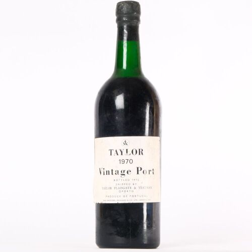 (1) 1970 Taylor Fladgate Vintage Port, Oporto