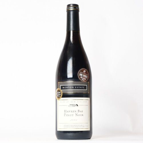 (1) 2002 Morton Estate Hawkes Bay Pinot Noir, Hawkes Bay