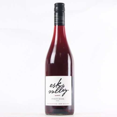 (1) 2020 Esk Valley Pinot Noir, Marlborough