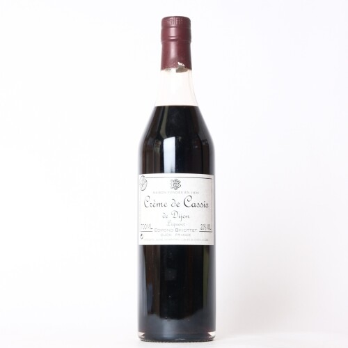(1) Edmond Briottet Cr&egrave;me de Cassis de Dijon Liqueur 700ml, France