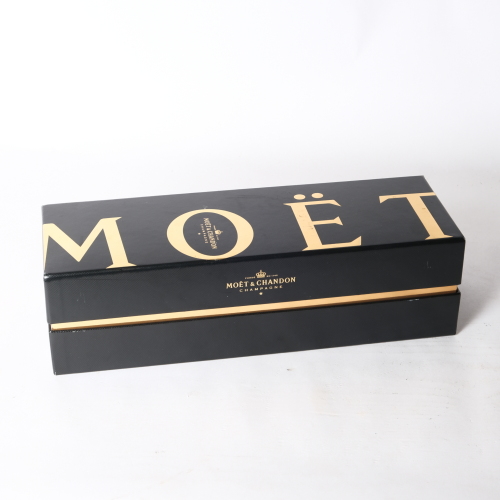 (1) NV Moet & Chandon Swarovski Brut Imperial