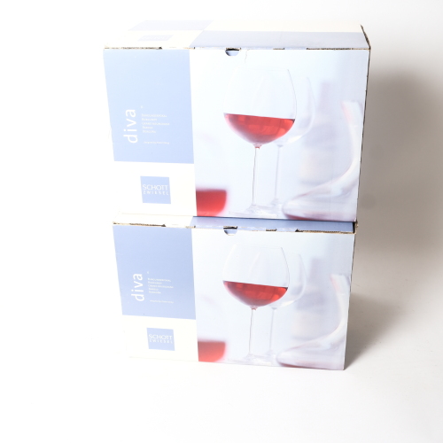 (12) Schott Zweisel DIVA Burgundy 840ml 8015/140