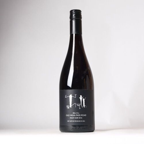 (1) 2016 Bell Hill Old Weka Pass Road Pinot Noir, Waikari