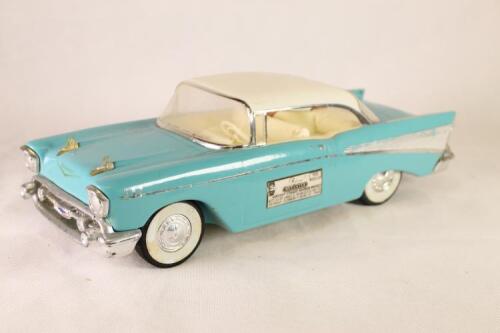 (1) Jim Beam Ceramic Decanter Chevrolet Bel Air Kentucky Straight Bourbon Whiskey 100 months old,750ml, 80 proof