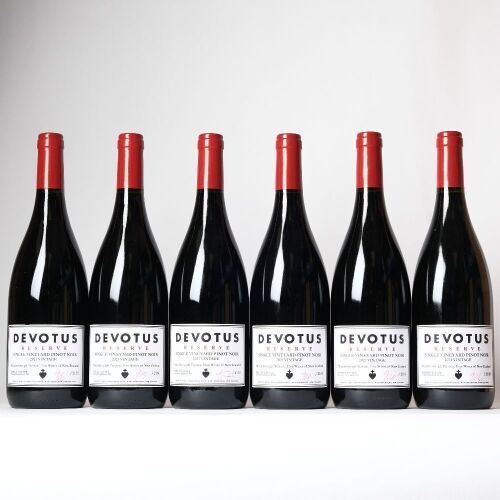 (6) 2021 Devotus Reserve Pinot Noir, Martinborough