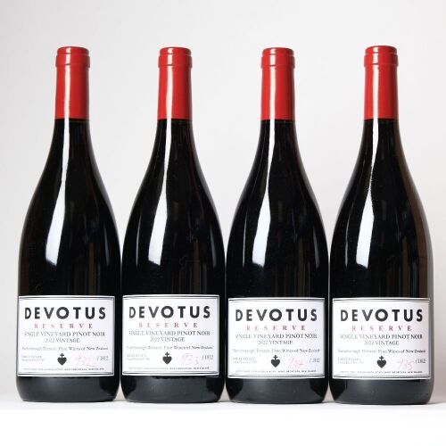 (4) 2022 Devotus Reserve Pinot Noir, Martinborough