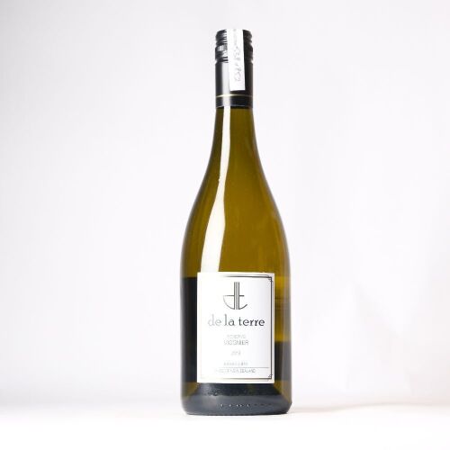 (1) 2016 De La Terre Winery Reserve Viognier, Hawkes Bay