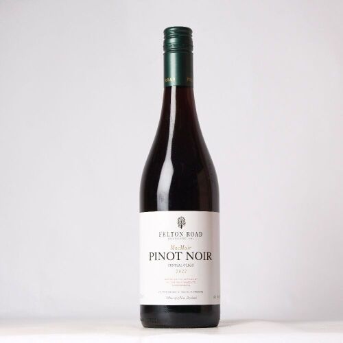(1) 2022 Felton Road MacMuir Pinot Noir, Bannockburn