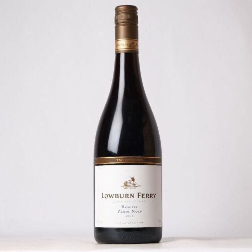 (1) 2016 Lowburn Ferry Reserve Pinot "The Ferryman", Central Otago