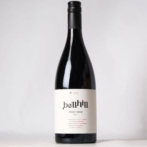 (1) 2011 Bell Hill Pinot Noir, Waikari