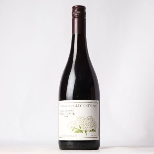 (1) 2014 Pyramid Valley Vineyards Angel Flower Pinot Noir, Waikari
