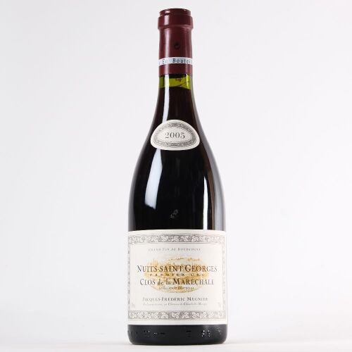 (1) 2005 Domaine J. F. Mugnier Nuits St Georges Clos de la Marechale 1er Cru, Cote de Nuits