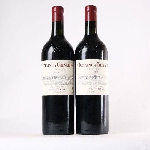 (2) 2016 Domaine de Chevalier, Pessac-Leognan