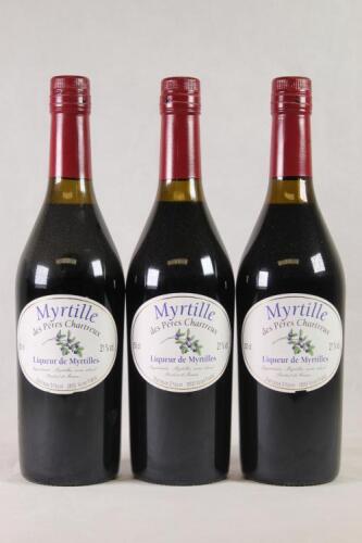 (3) des Peres Chartreux Myrtille 500ml 21% abv