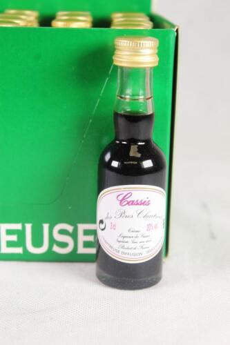 Twenty-four bottles of des Peres Chartreux Cassis 30ml 20% abv in one lot