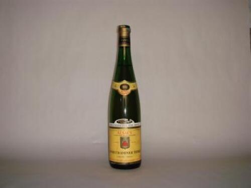 (1) 1983 Hugel Gewurztraminer Vendange Tardive, Alsace