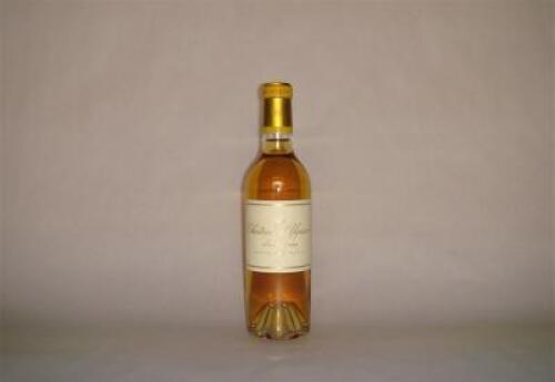 (1) 2005 Chateau d'Yquem 375ml, Sauternes
