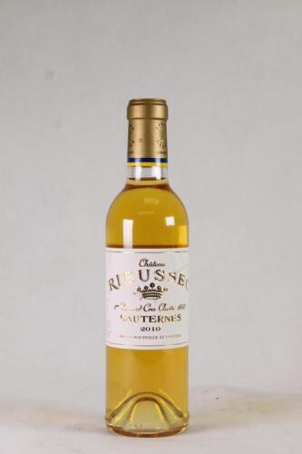 (1) 2010 Chateau Rieussec 375ml*