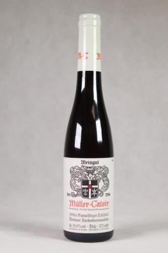 (1) 1998 Muller-Catoir Gimmeldinger Schlossel Rieslaner Trockenbeerenauslese 375ml, Pfalz