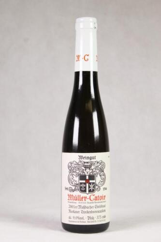 (1) 2001 Muller-Catoir Mussbacher Eselshaut Rieslander Trockenbeerenauslese 375ml, Pfalz