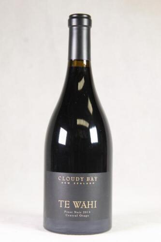 (1) 2014 Cloudy Bay Te Wahi Pinot Noir, Central Otago