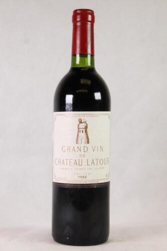 (1) 1982 Chateau Latour, Pauillac
