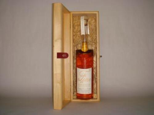 (1) 1993 Domaine Saint Benoit Chateauneuf du Pape Marc 500ml